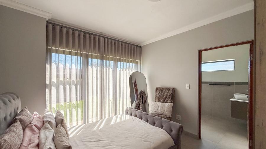 4 Bedroom Property for Sale in La Camargue Private Country Estate North West